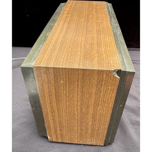 Vintage RCA Radio RCA RZC270W Wood Made in Japan Tested Works! - Picture 3 of 9